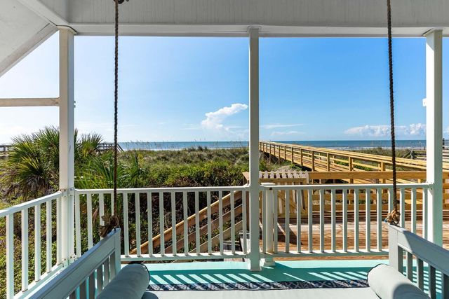 509 W Ashley Avenue, Folly Beach, SC 29439