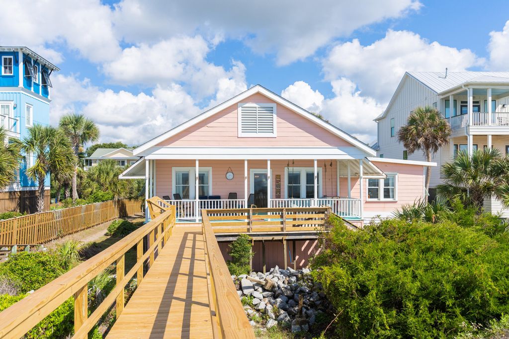 509 W Ashley Avenue, Folly Beach, SC 29439