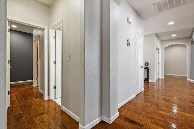 2771 Amatchi Ct, Tracy, CA 95304