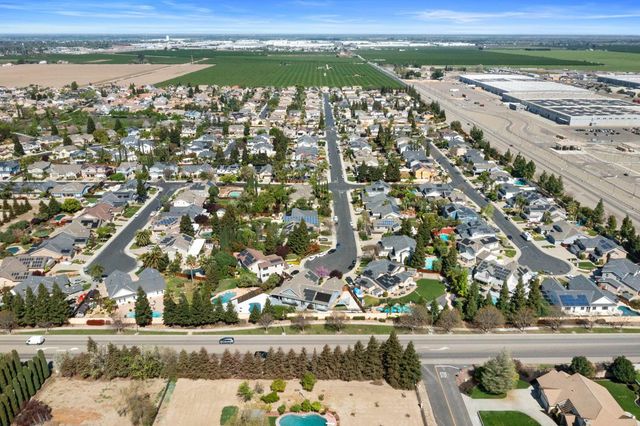 2771 Amatchi Ct, Tracy, CA 95304