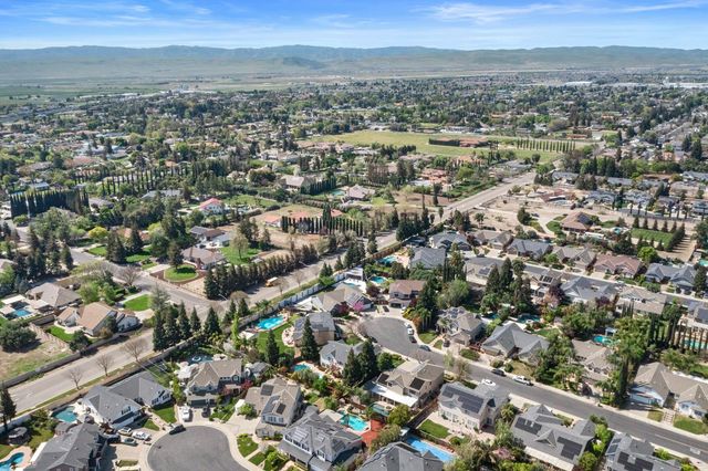 2771 Amatchi Ct, Tracy, CA 95304