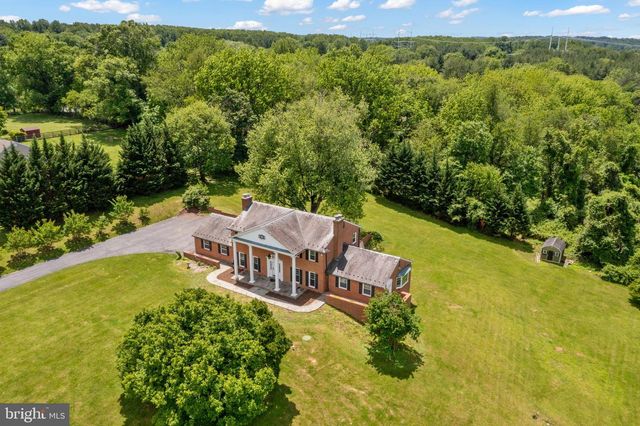22 HAWLINGS CT, Brookeville, MD 20833