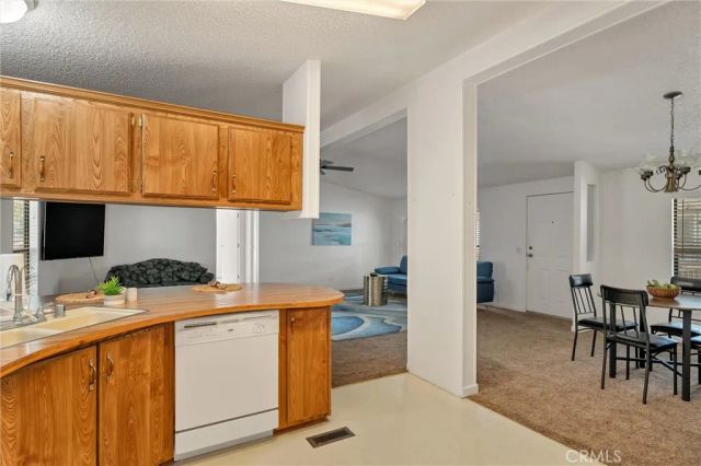 123 Henshaw 706, Chico, CA 95973