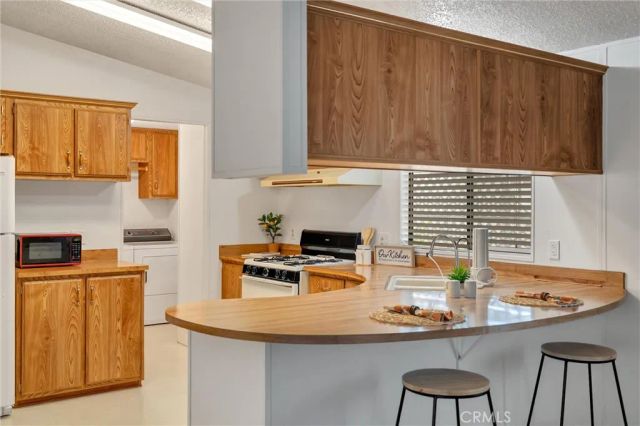 123 Henshaw 706, Chico, CA 95973