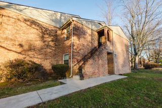 421 Redding Road 14, Lexington, KY 40517