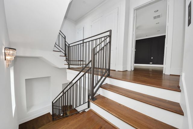 1608 Nevada Street C, Houston, TX 77006
