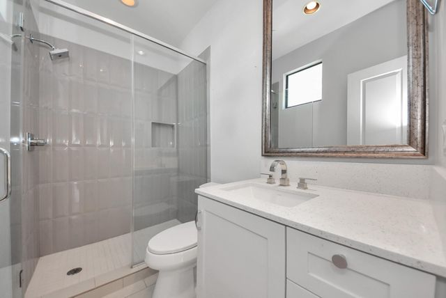 1608 Nevada Street C, Houston, TX 77006