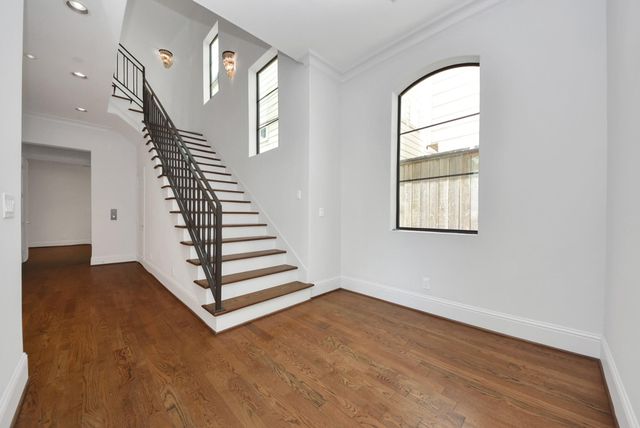 1608 Nevada Street C, Houston, TX 77006