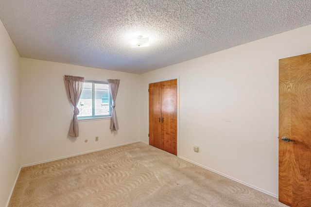 402 Los Santos Drive, Garland, TX 75043