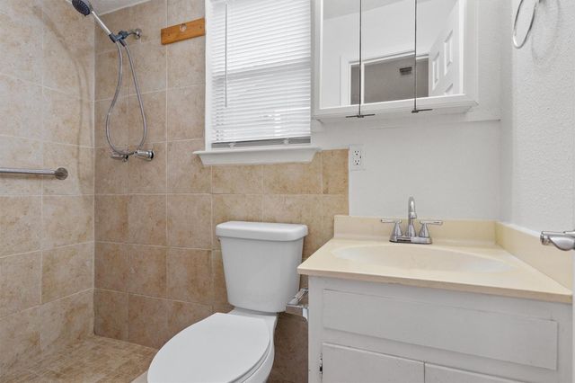 703 Huntingdon PL, Austin, TX 78745