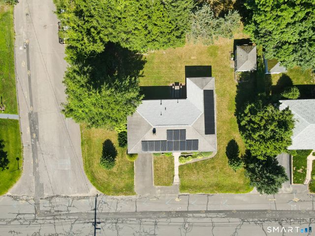 154 Parklawn Drive, Waterbury, CT 06708