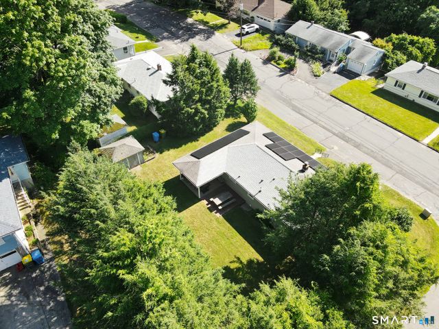 154 Parklawn Drive, Waterbury, CT 06708