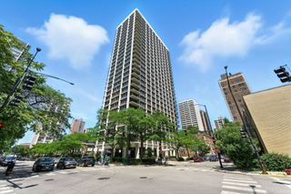 88 W Schiller Street 2301, Chicago, IL 60610