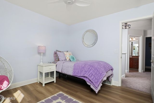 4 Matthews Court, Colonie, NY 12047