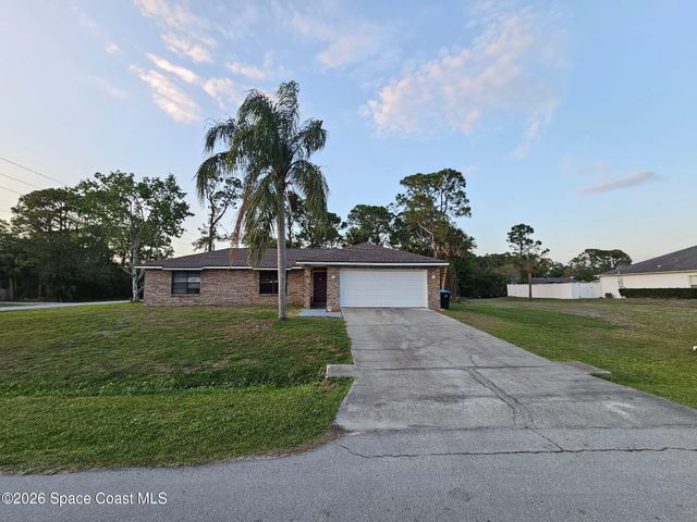647 Bryant Road SW, Palm Bay, FL 32908