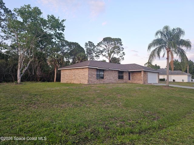 647 Bryant Road SW, Palm Bay, FL 32908