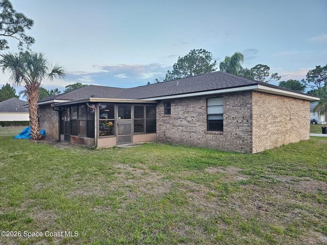647 Bryant Road SW, Palm Bay, FL 32908