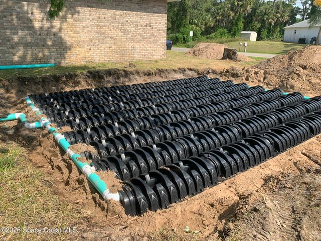 647 Bryant Road SW, Palm Bay, FL 32908