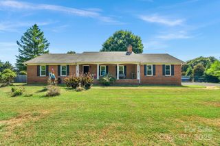 8608 Old Waxhaw Monroe Road, Waxhaw, NC 28173