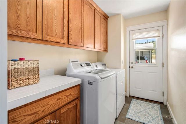 46472 Kings Canyon Rd, Lancaster, CA 93536