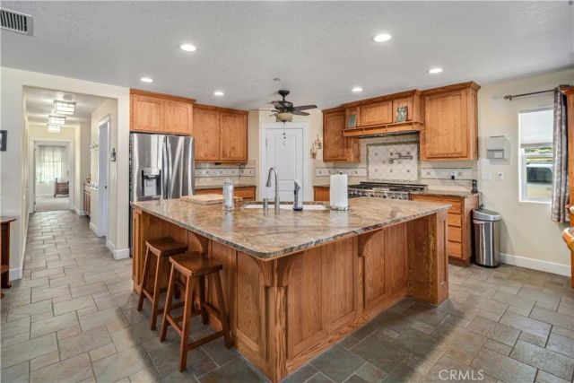 46472 Kings Canyon Rd, Lancaster, CA 93536