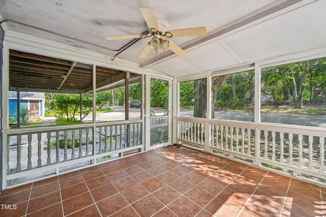102 W Weatherspoon Street, Sanford, NC 27330