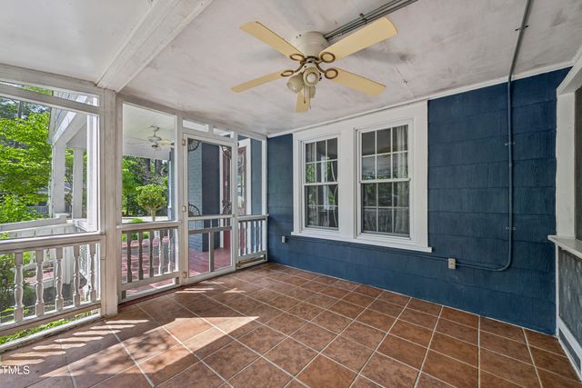 102 W Weatherspoon Street, Sanford, NC 27330