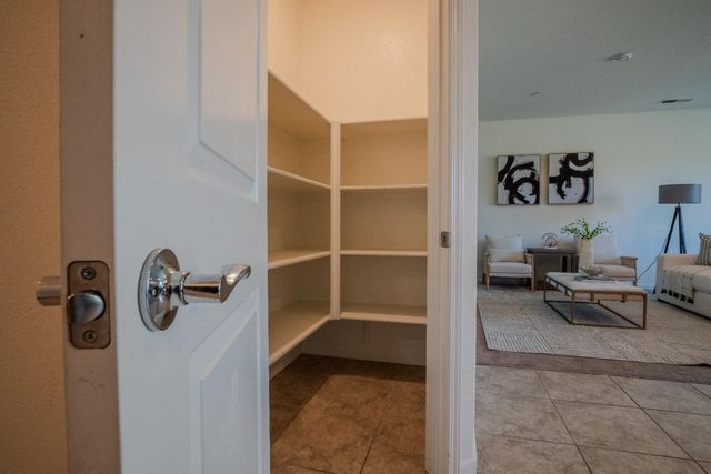 2520 Provincetown Way, Roseville, CA 95747