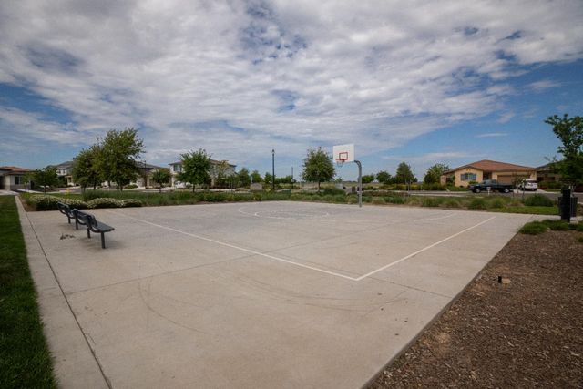 2520 Provincetown Way, Roseville, CA 95747