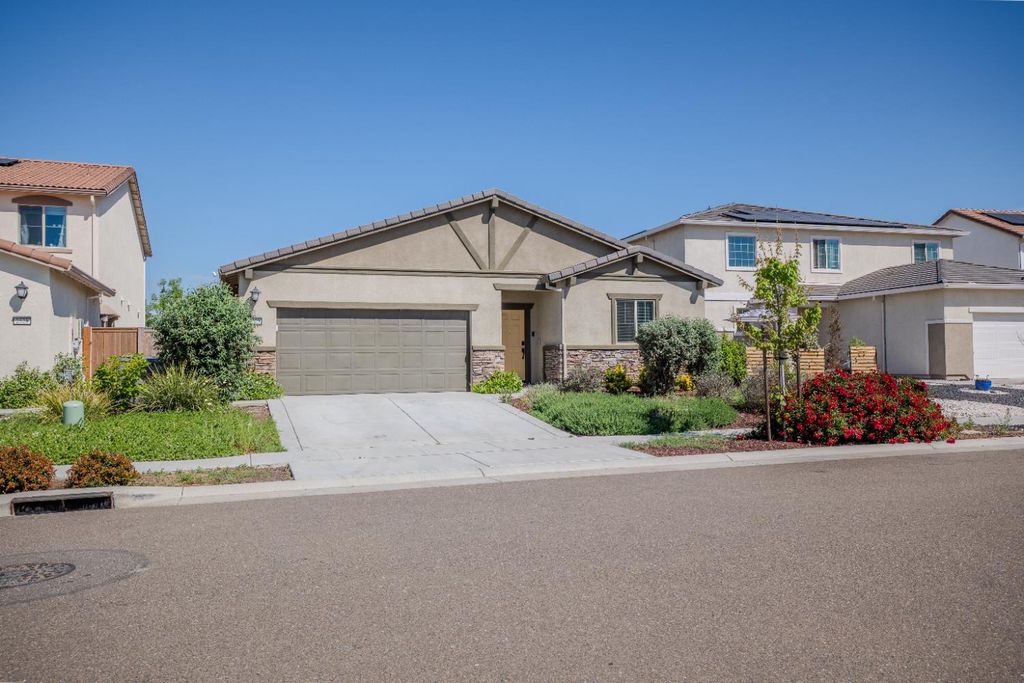 2520 Provincetown Way, Roseville, CA 95747