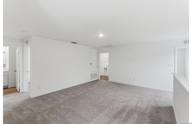 450 White Heron Way, Marion, TX 78124