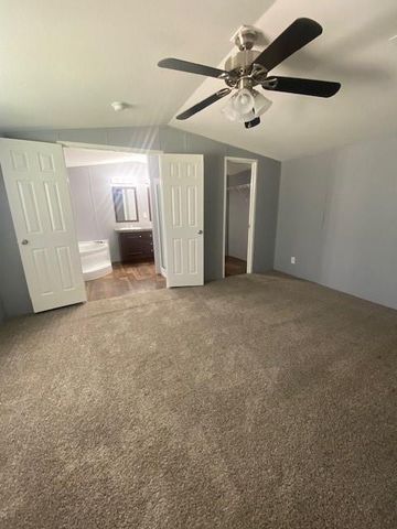 4931 Oakridge Drive, Bedias, TX 77831
