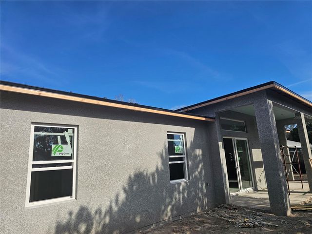 292 GARDENIA ROAD, Kissimmee, FL 34743