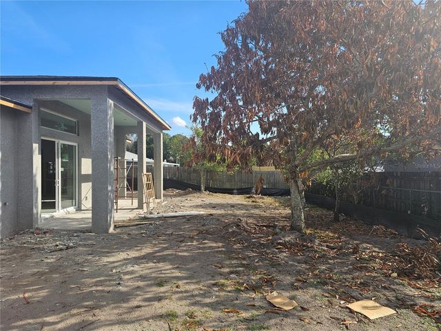 292 GARDENIA ROAD, Kissimmee, FL 34743