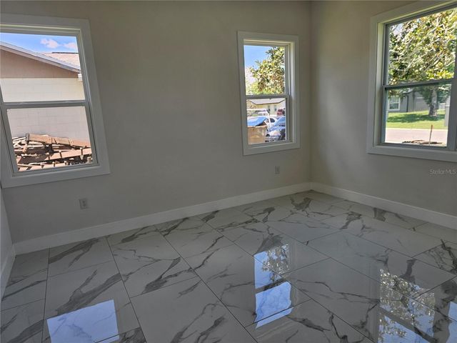 292 GARDENIA ROAD, Kissimmee, FL 34743