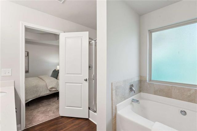 2385 Castle Keep Way, Atlanta, GA 30316