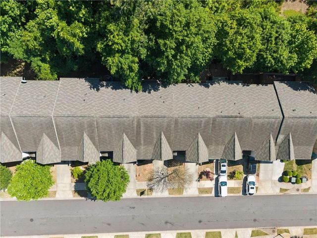 2385 Castle Keep Way, Atlanta, GA 30316