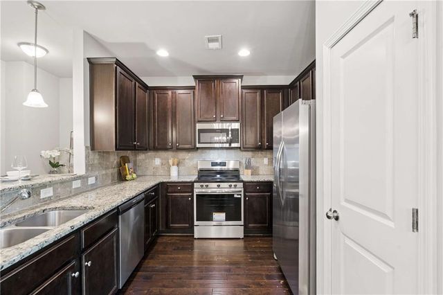 2385 Castle Keep Way, Atlanta, GA 30316