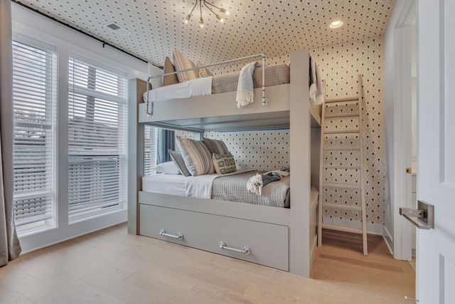 2176 Carson St Apt 4, Nashville, TN 37211