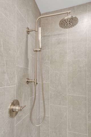 2176 Carson St Apt 4, Nashville, TN 37211