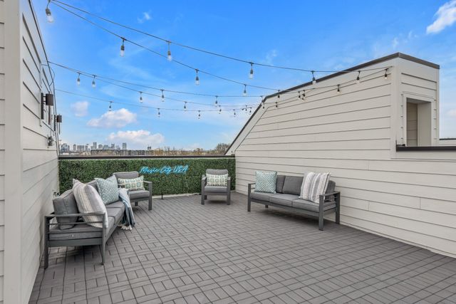 2176 Carson St Apt 4, Nashville, TN 37211