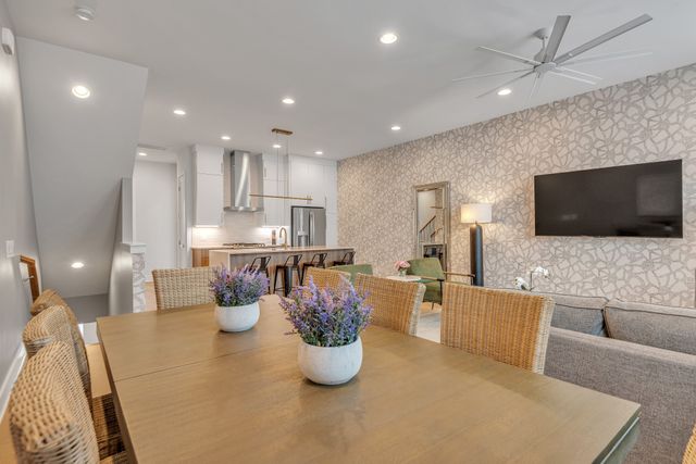 2176 Carson St Apt 4, Nashville, TN 37211