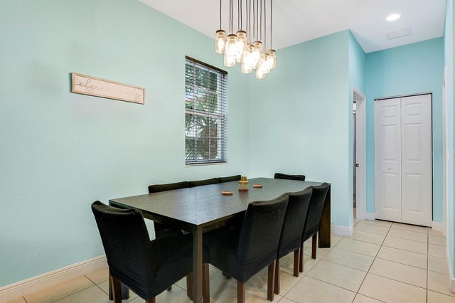 2900 SW 119th Way, Miramar, FL 33025