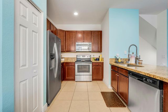 2900 SW 119th Way, Miramar, FL 33025