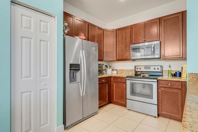 2900 SW 119th Way, Miramar, FL 33025