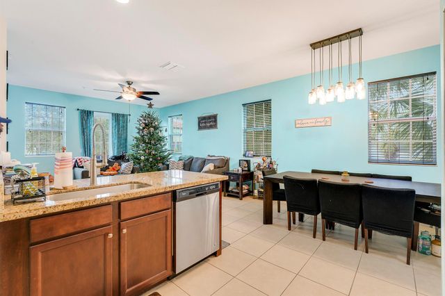 2900 SW 119th Way, Miramar, FL 33025