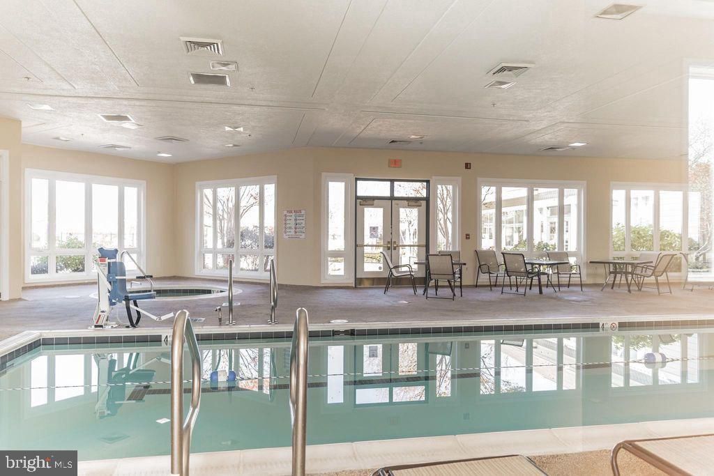 Image 34 of property listing at 2456 APPLE BLOSSOM LN #201, Odenton, MD 21113
