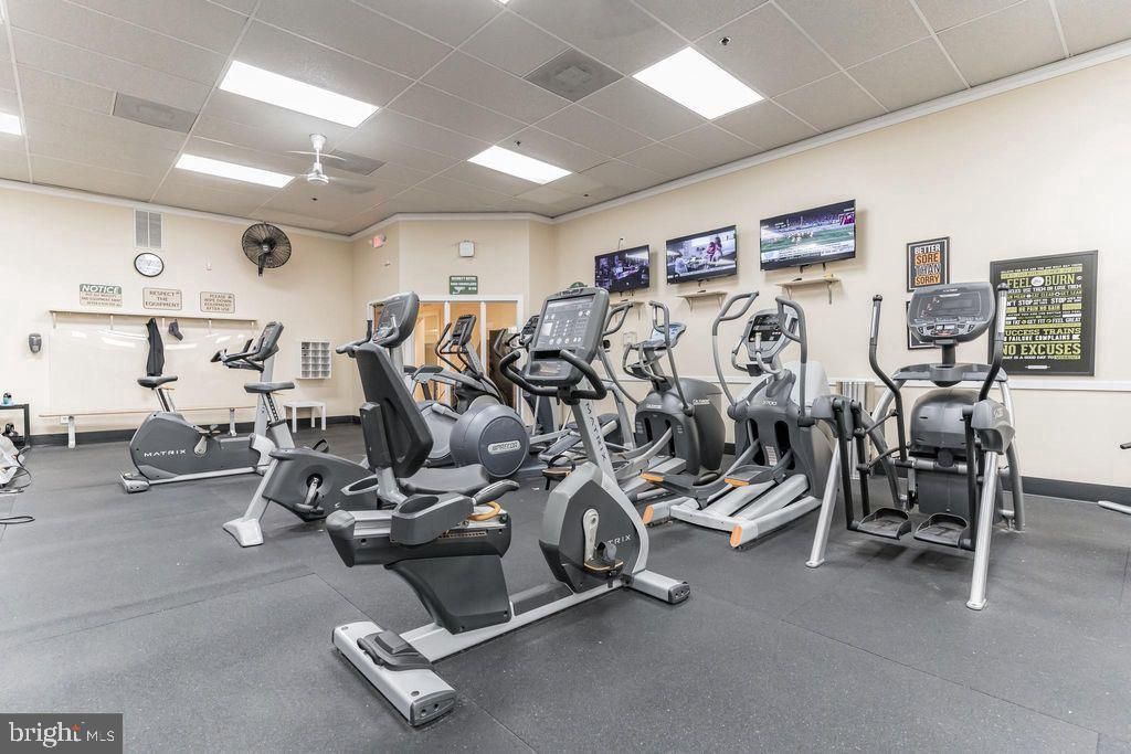 Image 35 of property listing at 2456 APPLE BLOSSOM LN #201, Odenton, MD 21113