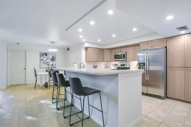 1267 SAINT TROPEZ CIRCLE GE, Orlando, FL 32806