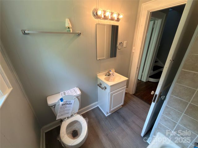 4216 N Center Street, Hickory, NC 28601